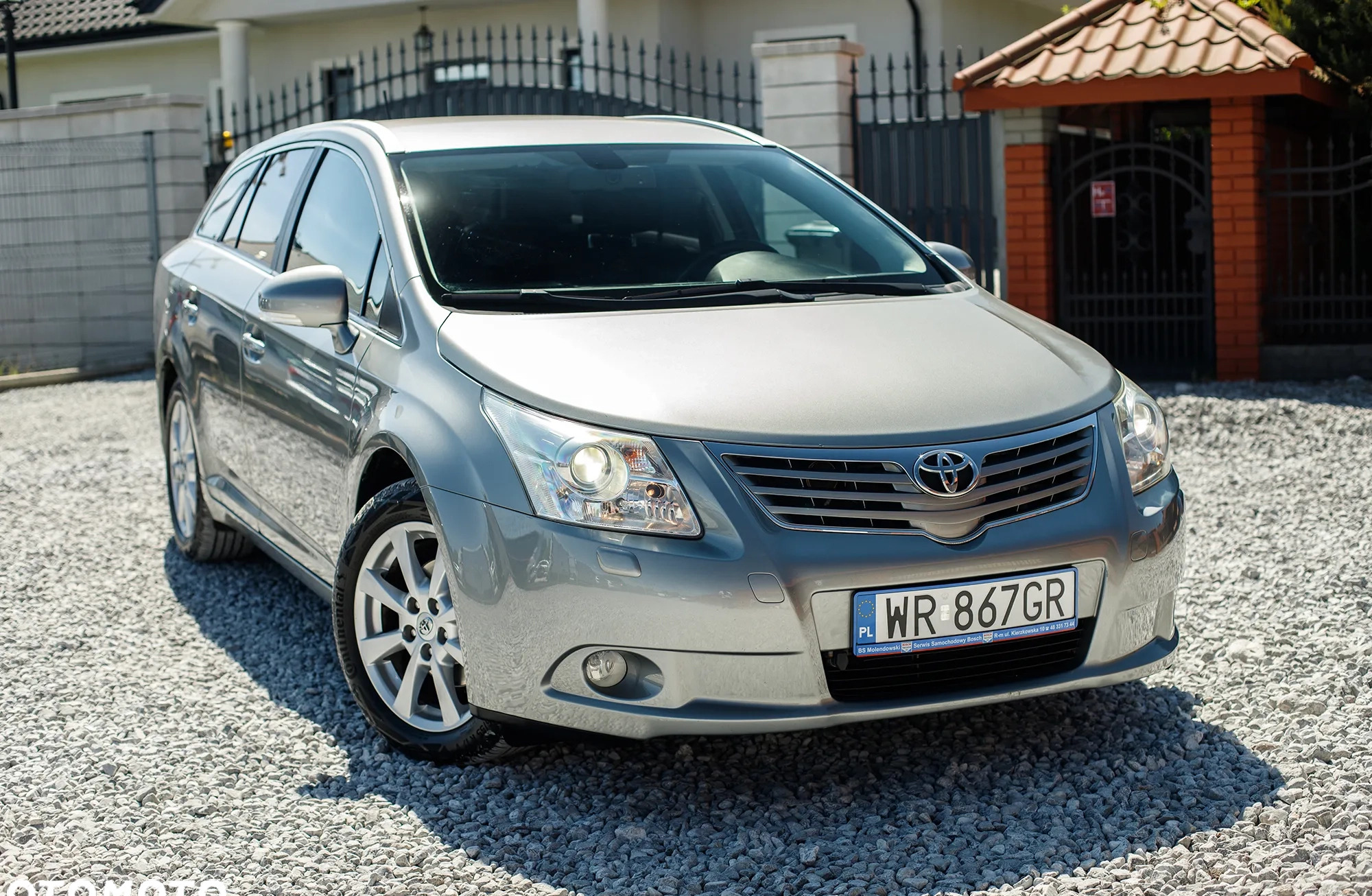 Toyota Avensis cena 33900 przebieg: 184000, rok produkcji 2009 z Rzgów małe 596